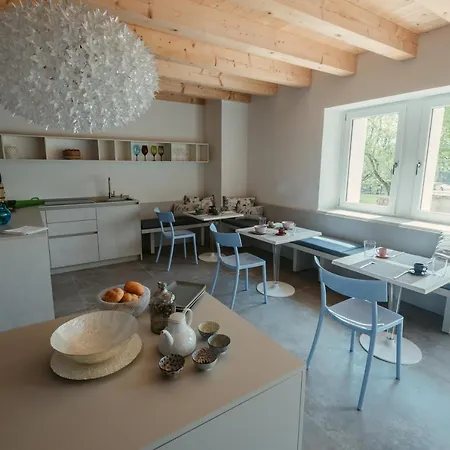 Casa Dorotei فندق مبيت وإفطار *